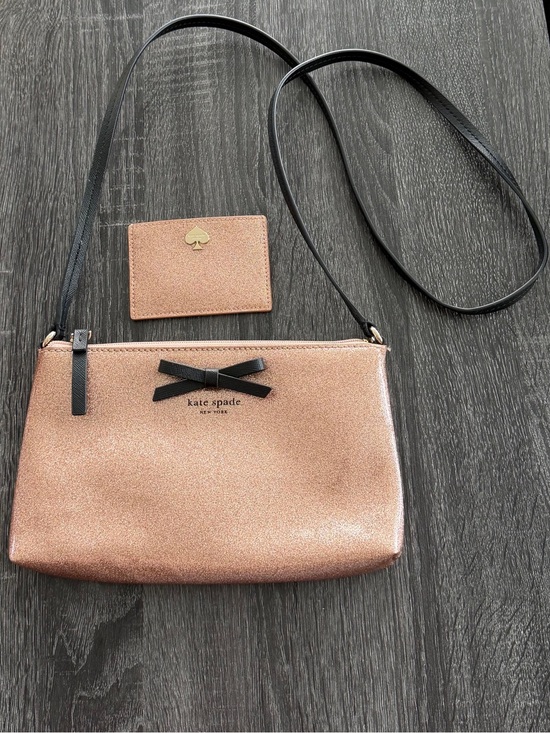 kate spade Handbags - Kate Spade 2-PIECE SET Mavis Street Rose Gold Glitter Crossbody & Card Wallet ♠️